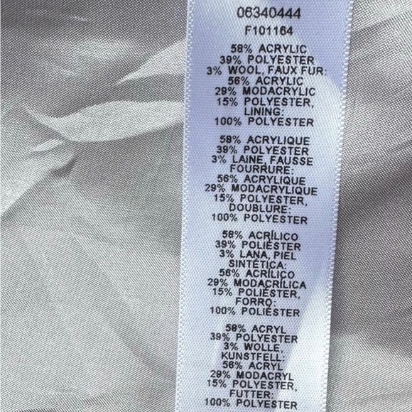 ASOS Beautiful Grey Coat with Faux Fur Collar Brand ASOS Size 4 NWT - Picture 4 of 4